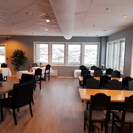 Otel Skinnarbu 3*