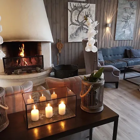 Otel Skinnarbu Sneiselii